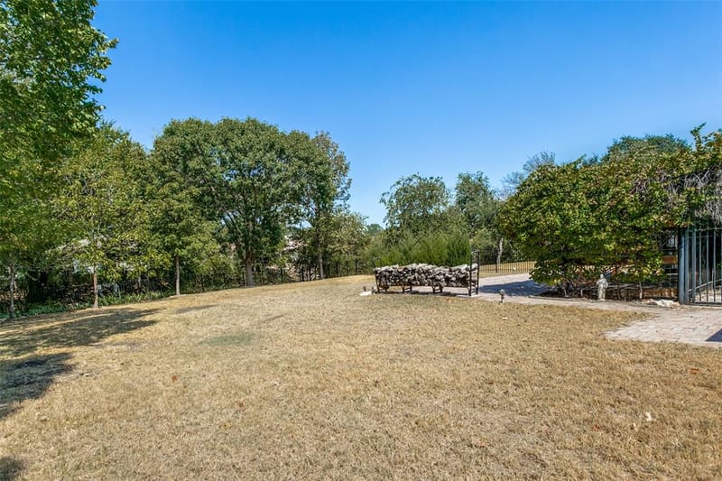 2717 Pinehurst Drive, Plano TX 75075 - Photo 2