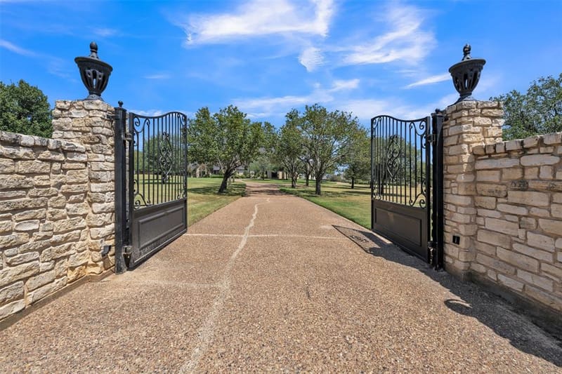 8801 Clay Hibbins Road, Keller TX 76248 - Photo 6