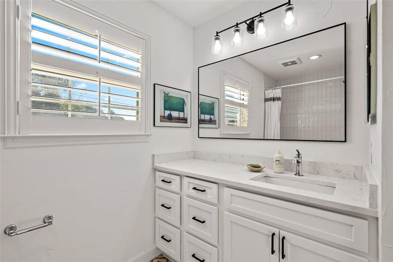 8120 Tavaros Drive, Plano TX 75024 - Photo 23