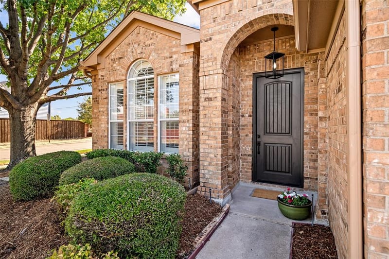8120 Tavaros Drive, Plano TX 75024