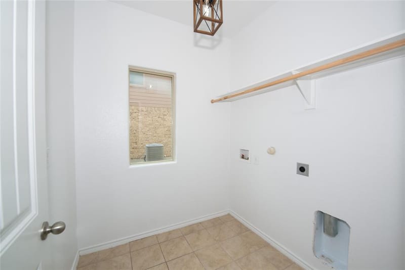 324 Fairgrounds Lane, Ponder TX 76259 - Photo 15