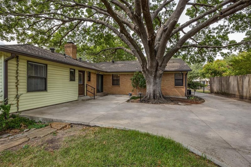813 Brookhurst Drive, Richardson TX 75080 - Photo 26