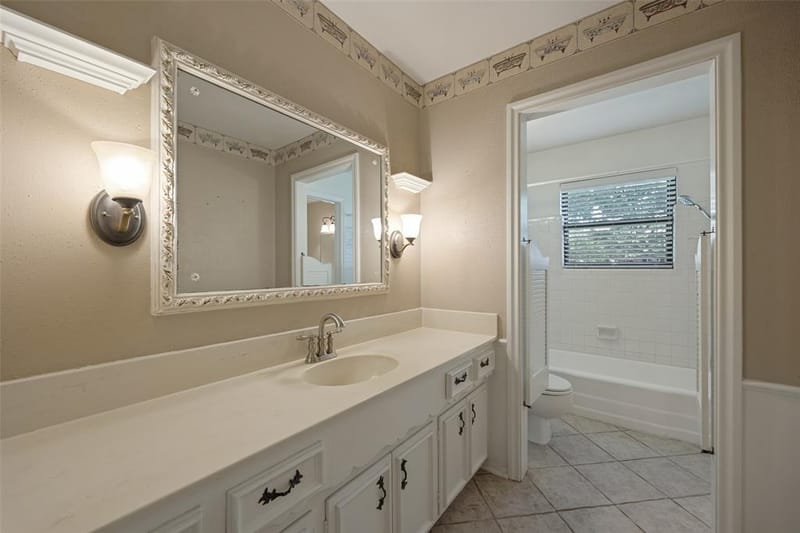 813 Brookhurst Drive, Richardson TX 75080 - Photo 19