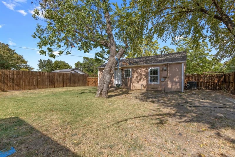 1001 S 5th Street, Garland TX 75040 - Photo 12