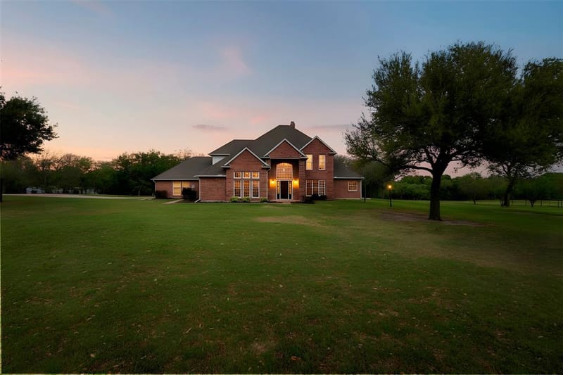 6239-B Fm 879, Ennis TX 75119