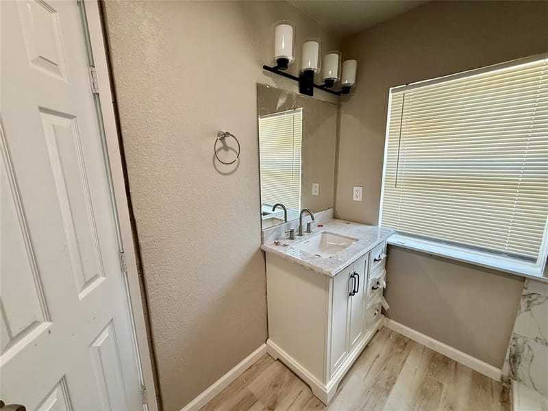 6614 Bridges Avenue, Richland Hills TX 76118 - Photo 13