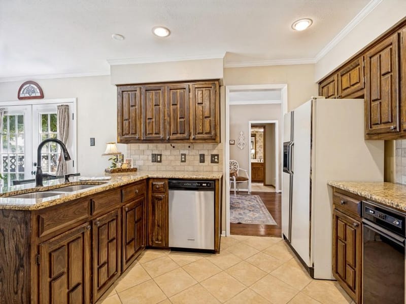 3801 Graphic Place, Plano TX 75075 - Photo 9