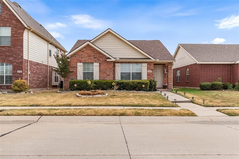 9028 Eastwood Avenue, Cross Roads TX 76227 - Photo 2
