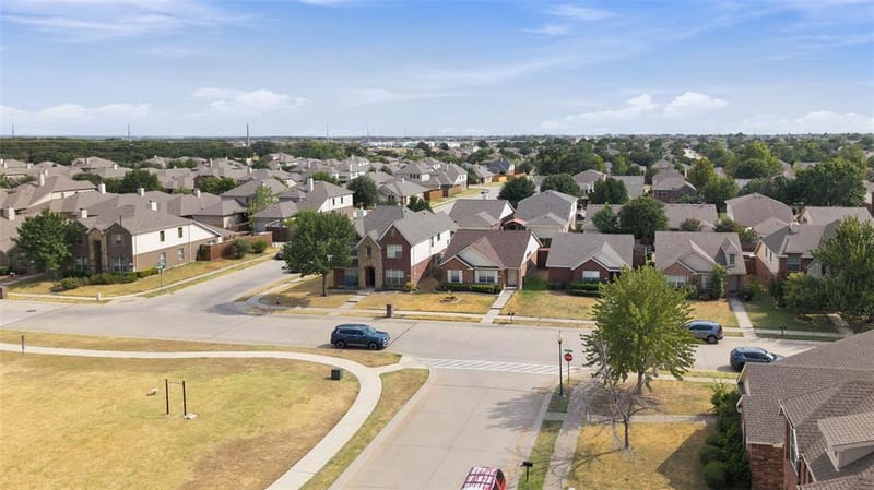 9028 Eastwood Avenue, Cross Roads TX 76227 - Photo 25