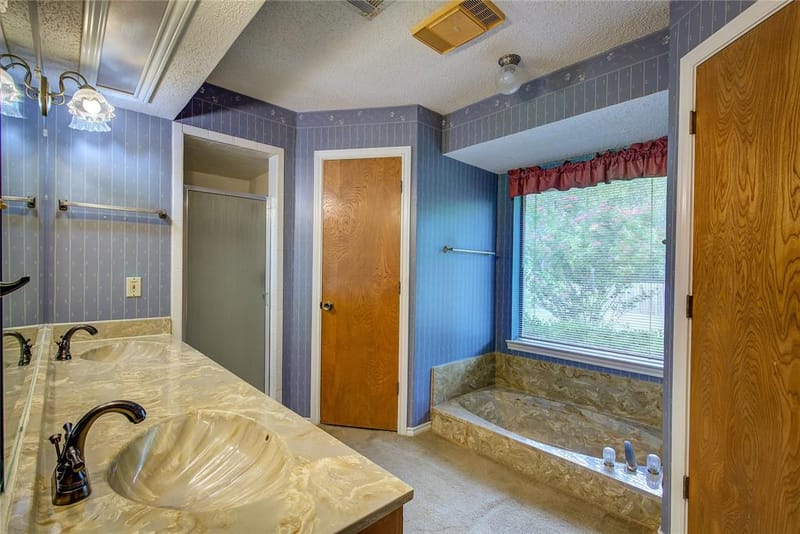 5027 Lacy Lane, Greenville TX 75402 - Photo 24