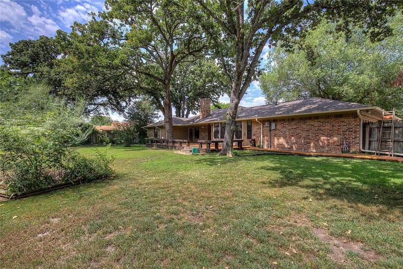 5027 Lacy Lane, Greenville TX 75402 - Photo 33