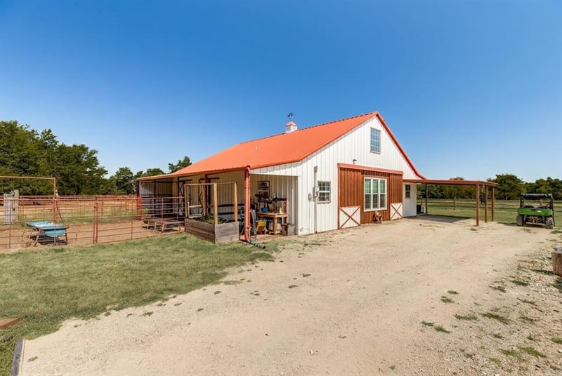 225 County Road 286, Collinsville TX 76233 - Photo 23