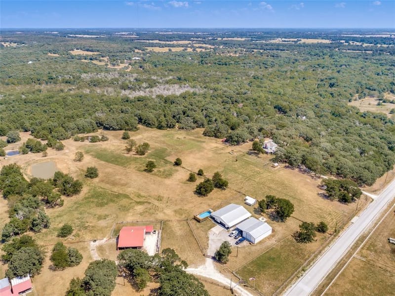 225 County Road 286, Collinsville TX 76233 - Photo 39