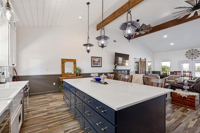 225 County Road 286, Collinsville TX 76233 - Photo 4