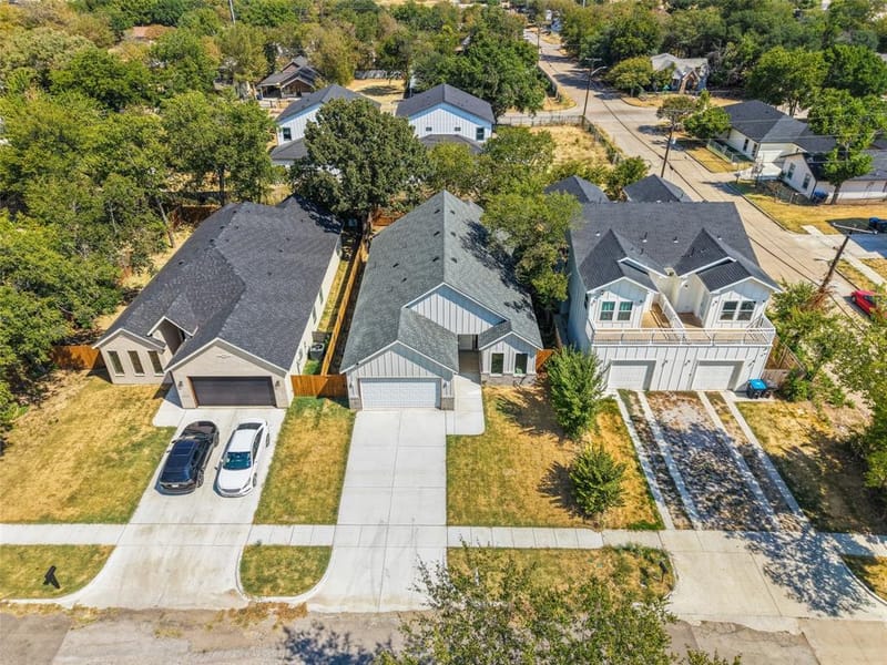 1633 E Tucker Street, Fort Worth TX 76104 - Photo 39