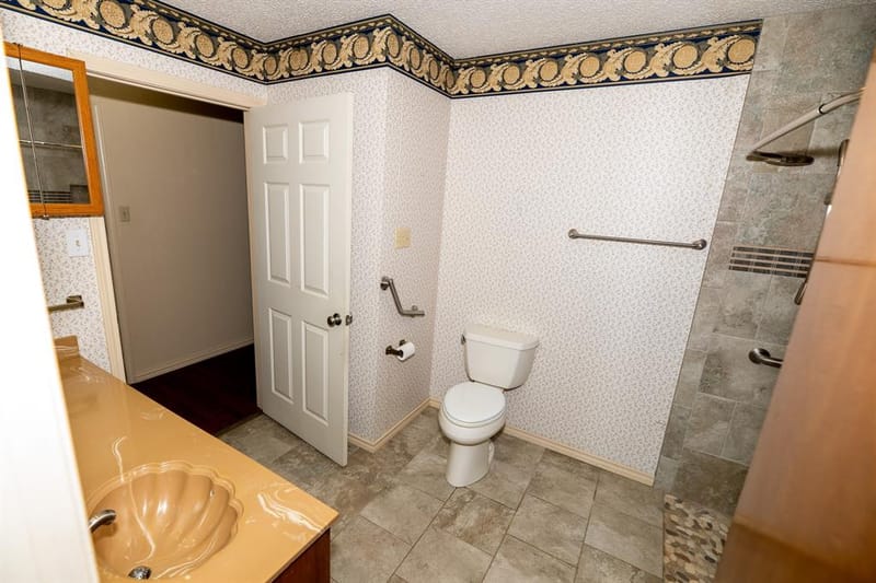 104 Cedar Springs Boulevard, Sulphur Springs TX 75482 - Photo 20