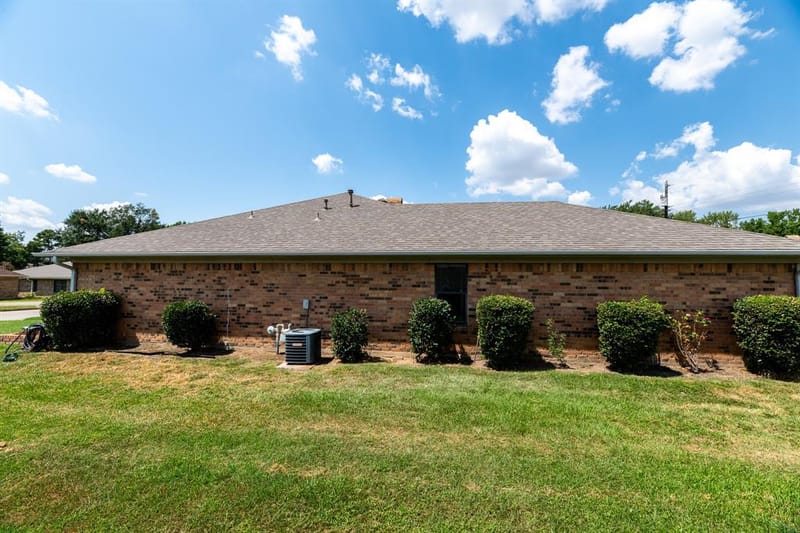 104 Cedar Springs Boulevard, Sulphur Springs TX 75482 - Photo 34