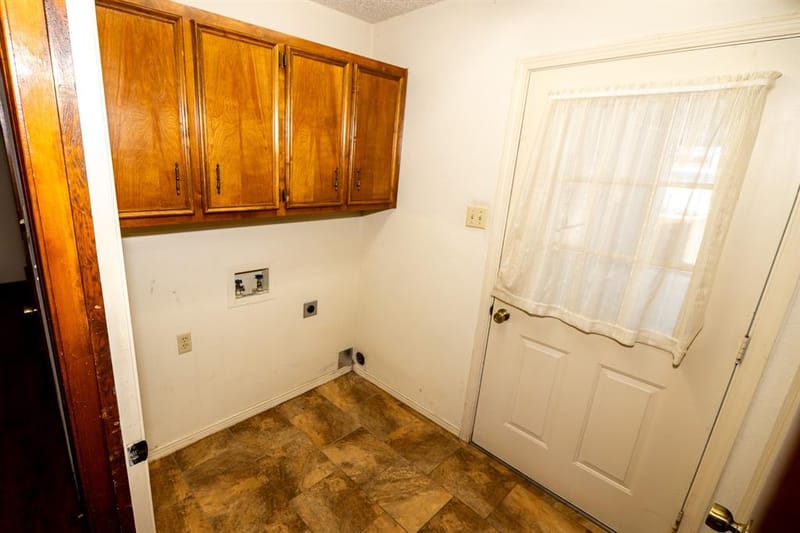 104 Cedar Springs Boulevard, Sulphur Springs TX 75482 - Photo 25