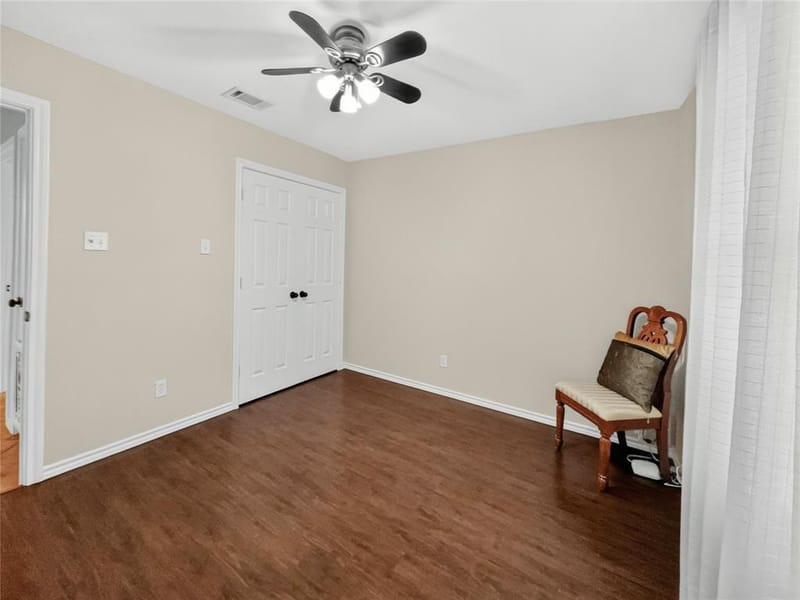 617 N Avenue D, Springtown TX 76082 - Photo 19