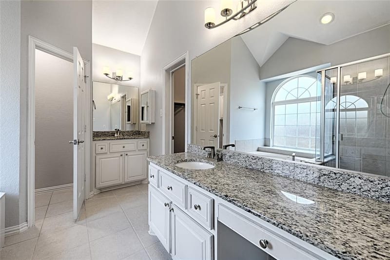 1837 Lakeview Drive, DeSoto TX 75115 - Photo 22