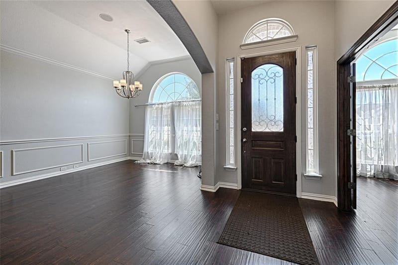 1837 Lakeview Drive, DeSoto TX 75115 - Photo 5