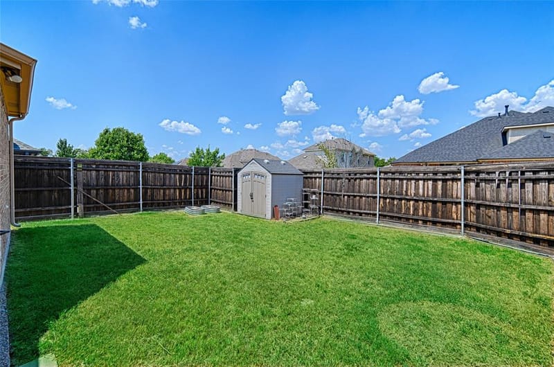 1837 Lakeview Drive, DeSoto TX 75115 - Photo 37