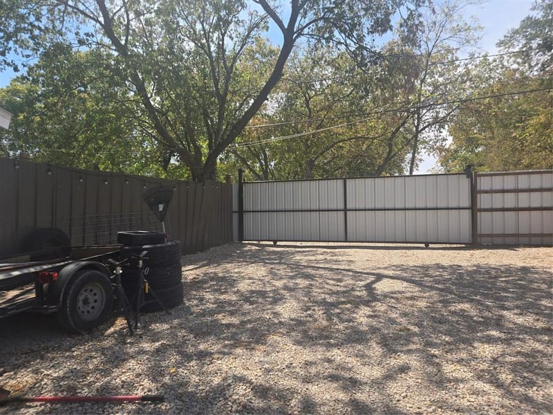 3211 Ramsey Avenue, Dallas TX 75216 - Photo 19