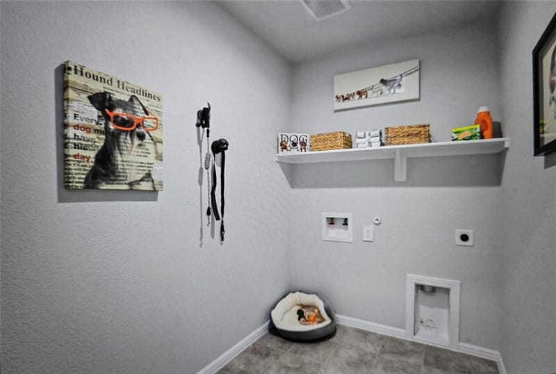 1517 Central Park Drive Drive, Alvarado TX 76009