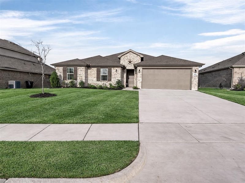 805 Alexandria Lane, Joshua TX 76058