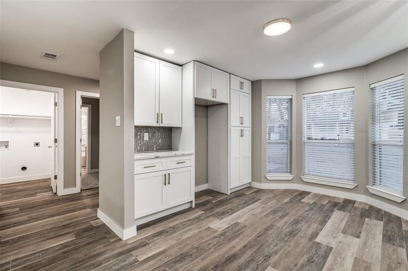 2617 Birmingham Avenue, Dallas TX 75215 - Photo 2