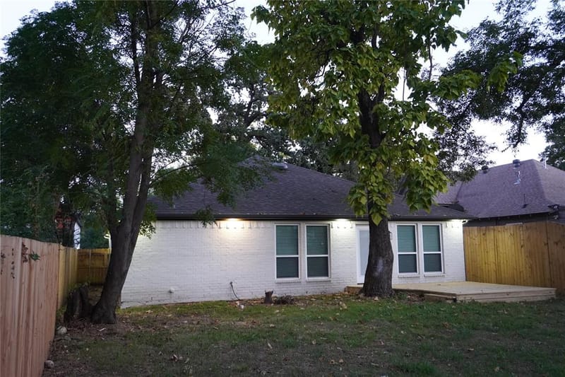 2617 Birmingham Avenue, Dallas TX 75215 - Photo 22