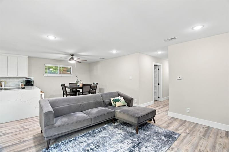 3423 Boulder Drive, Dallas TX 75233 - Photo 7