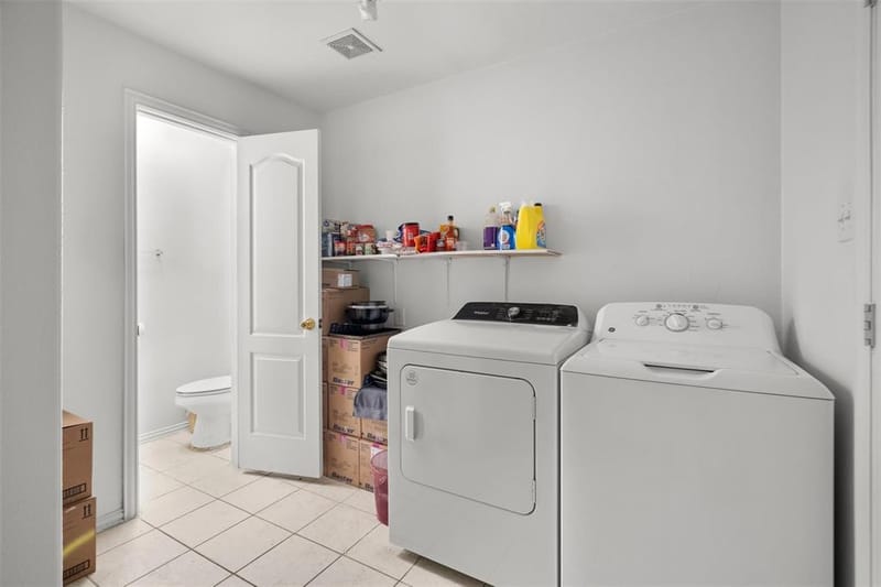 1724 Willow Hollow Drive, Garland TX 75040 - Photo 14