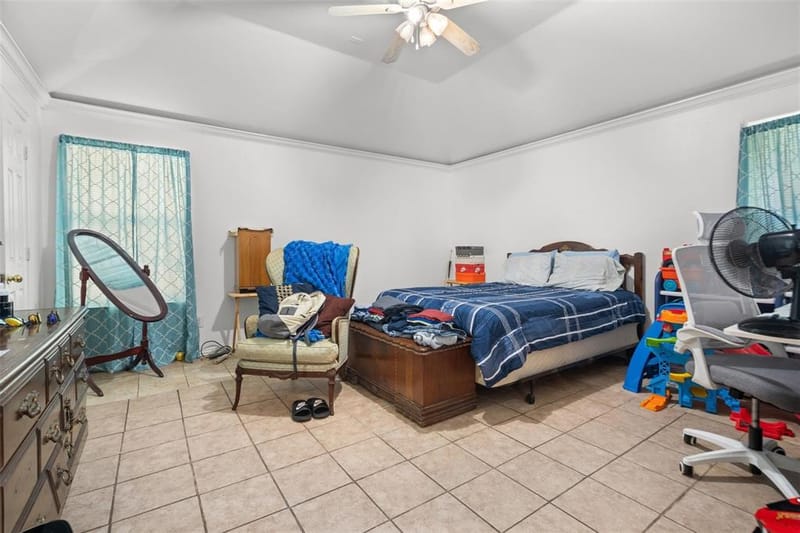 1724 Willow Hollow Drive, Garland TX 75040 - Photo 11