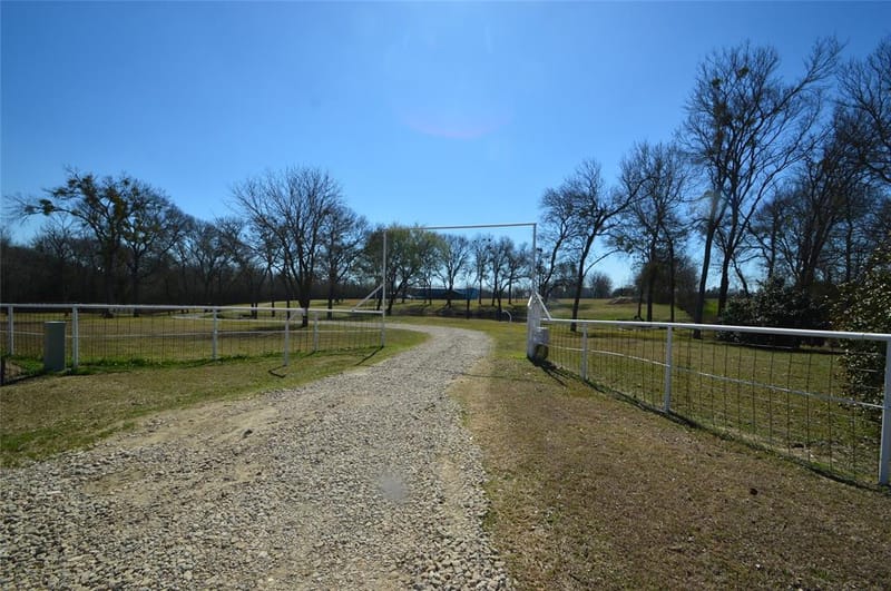 4881 White Rock, Lone Oak TX 75453 - Photo 26