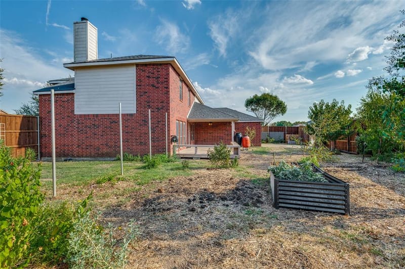1421 Logan Drive, Lancaster TX 75146 - Photo 23