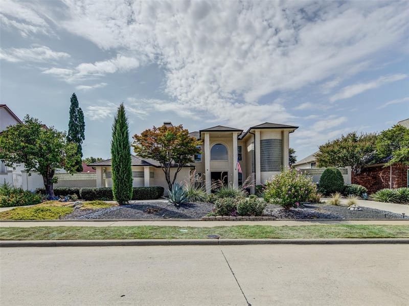 6604 Myrtle Beach Drive, Plano TX 75093 - Photo 2