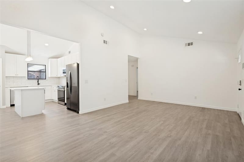 1203 S College Street, McKinney TX 75069 - Photo 8