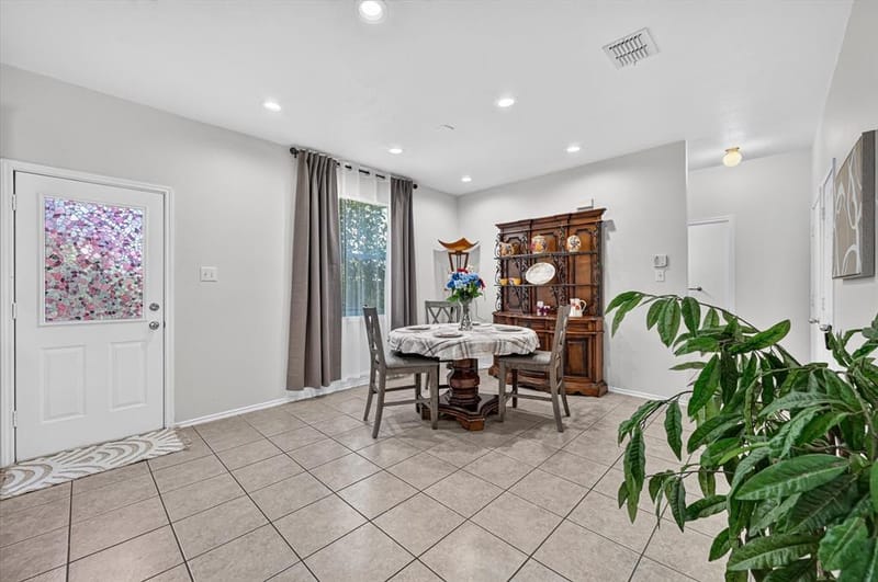 5332 Comanche Wells Drive, McKinney TX 75071 - Photo 6