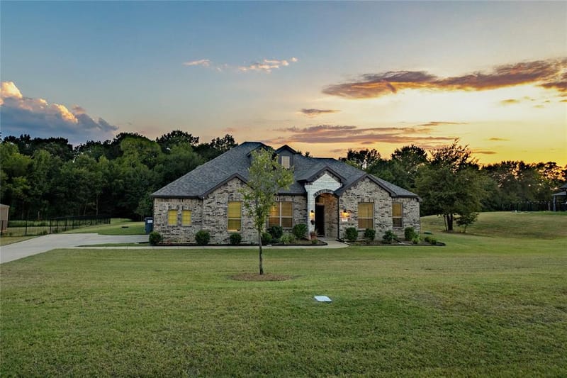 536 Private Road 7017, Edgewood TX 75117