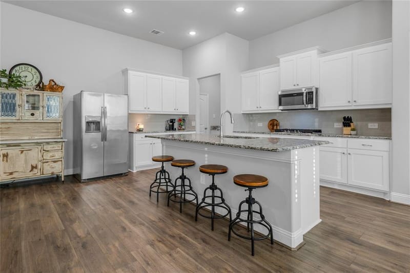 536 Private Road 7017, Edgewood TX 75117 - Photo 8