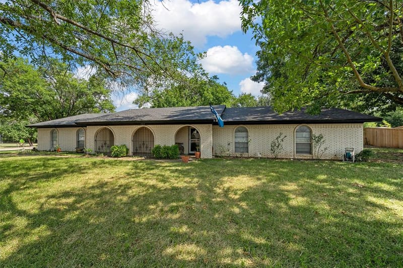 739 N Old Robinson Road, Robinson TX 76706 - Photo 2
