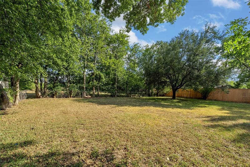 739 N Old Robinson Road, Robinson TX 76706 - Photo 26
