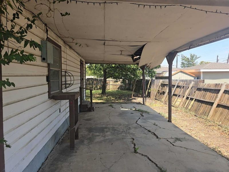 307 E Weaver Avenue, Alvarado TX 76009 - Photo 22