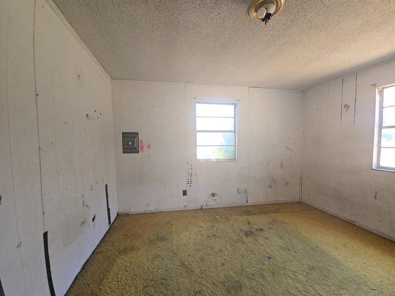 307 E Weaver Avenue, Alvarado TX 76009 - Photo 11