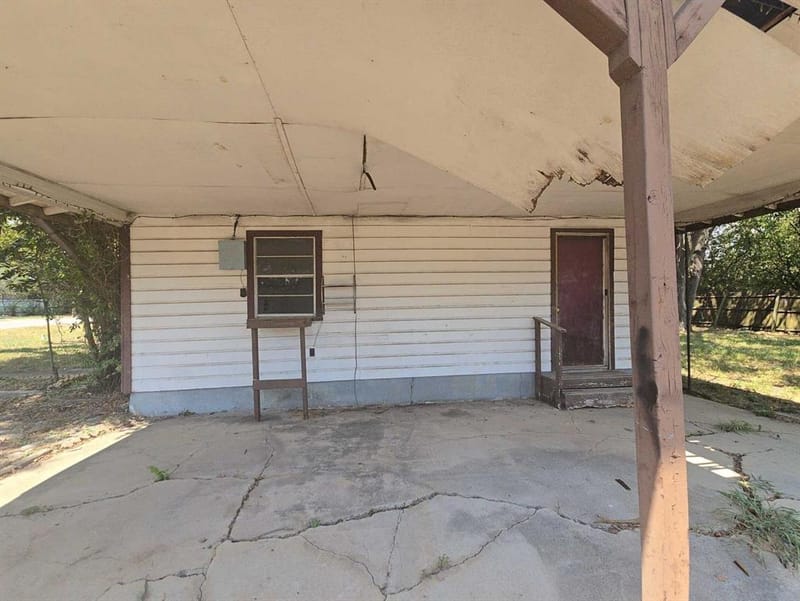 307 E Weaver Avenue, Alvarado TX 76009 - Photo 19