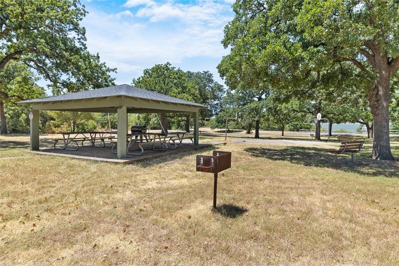 110 Muleta Drive, Oak Point TX 75068 - Photo 37