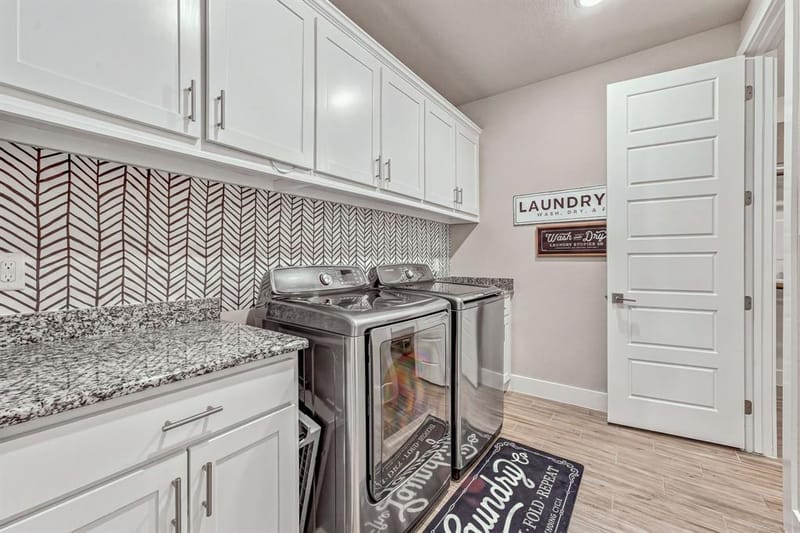 212 Buena Vista Drive, Godley TX 76044 - Photo 22
