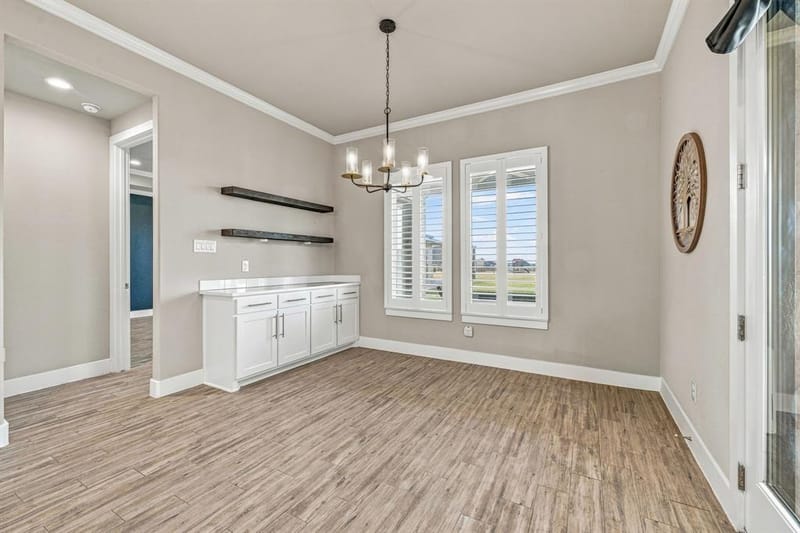 212 Buena Vista Drive, Godley TX 76044 - Photo 14