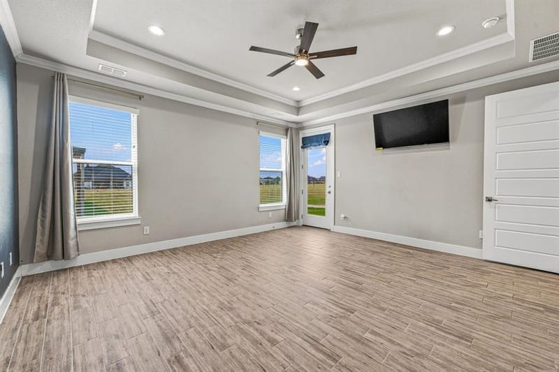 212 Buena Vista Drive, Godley TX 76044 - Photo 18